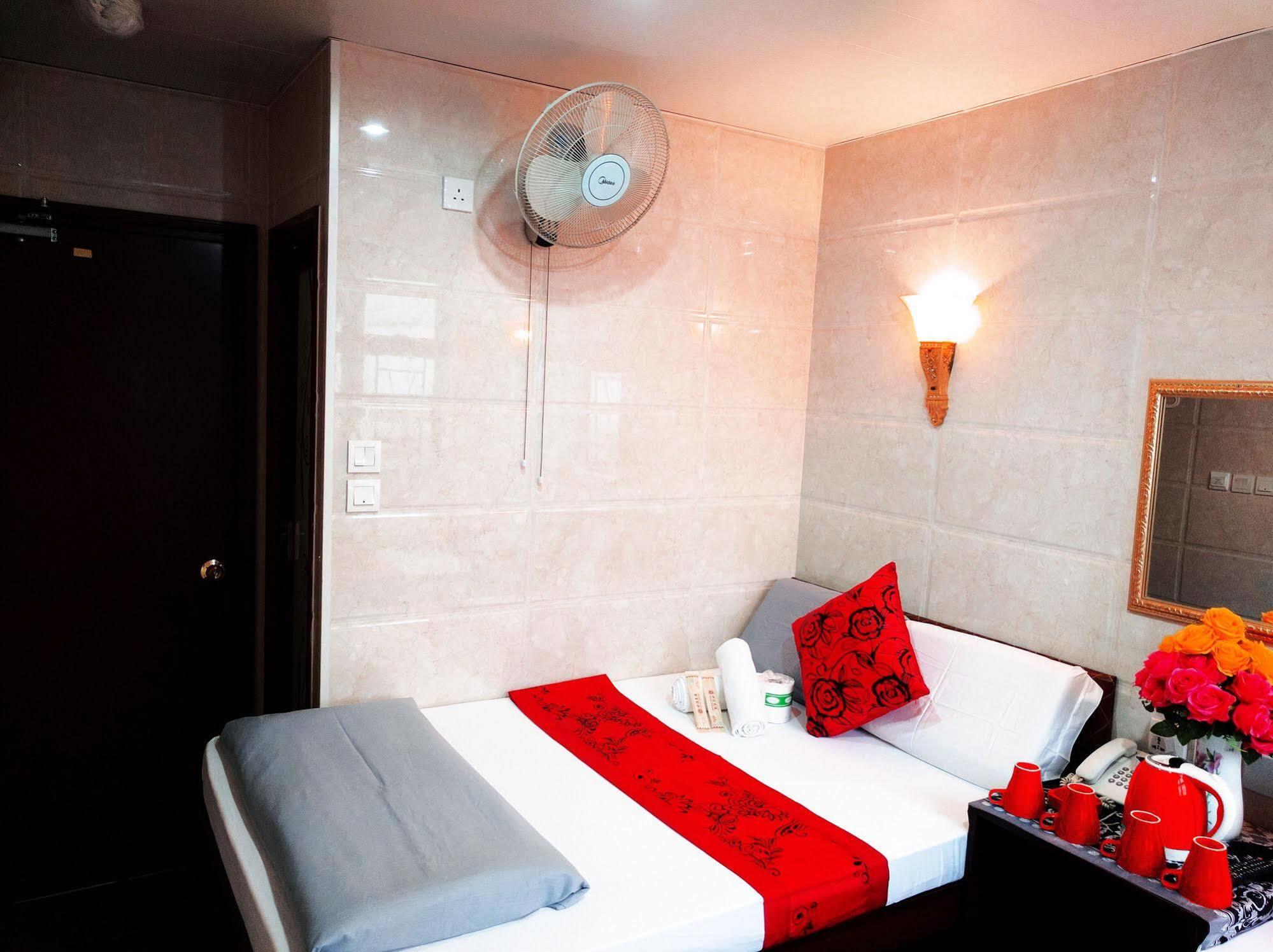Budget Hostel Block D 10Th Floor Hongkong Buitenkant foto