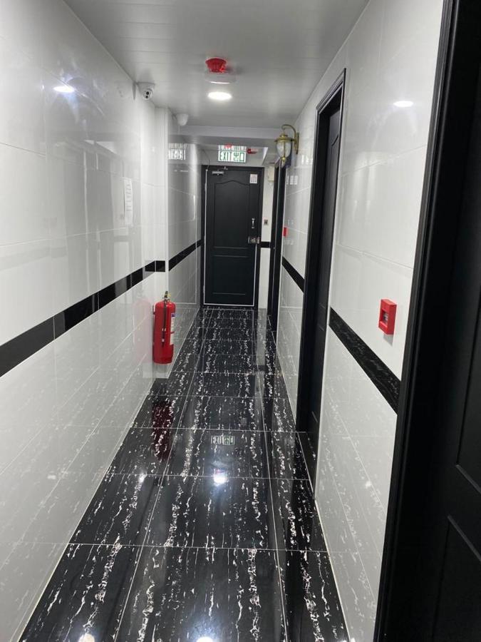 Budget Hostel Block D 10Th Floor Hongkong Buitenkant foto